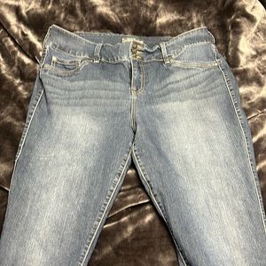 Torrid feel the fit jegging 18R